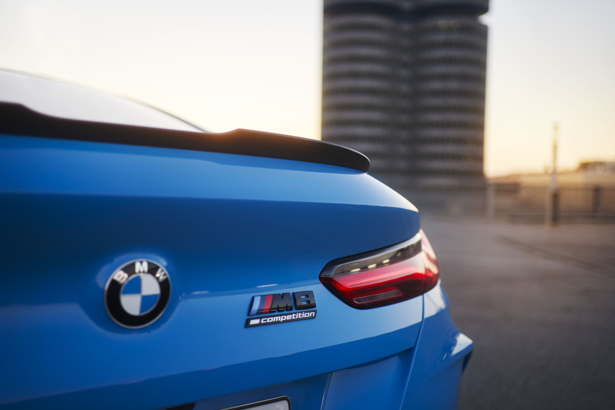 P90448610_highRes_bmw-m8-competition-c
