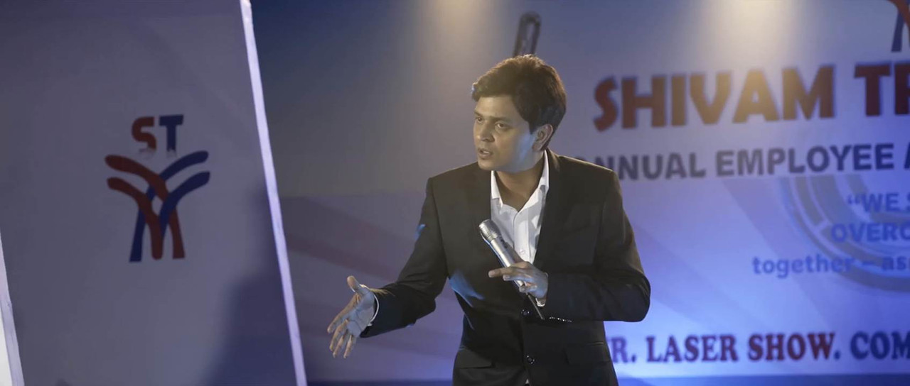 Humorously Yours (2016) Season 1 [Hindi] WebRip 480p, 720p ESub - Complete Screenshot