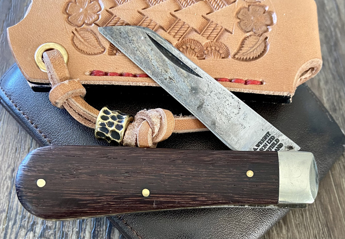 37E8C534-B576-4E1B-A953-1237EAF7DE45_1_201_a