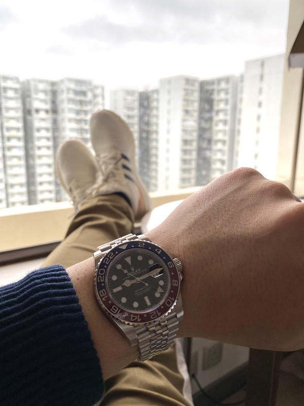 FDAD6070-62F0-4082-AE5C-58609E76661C