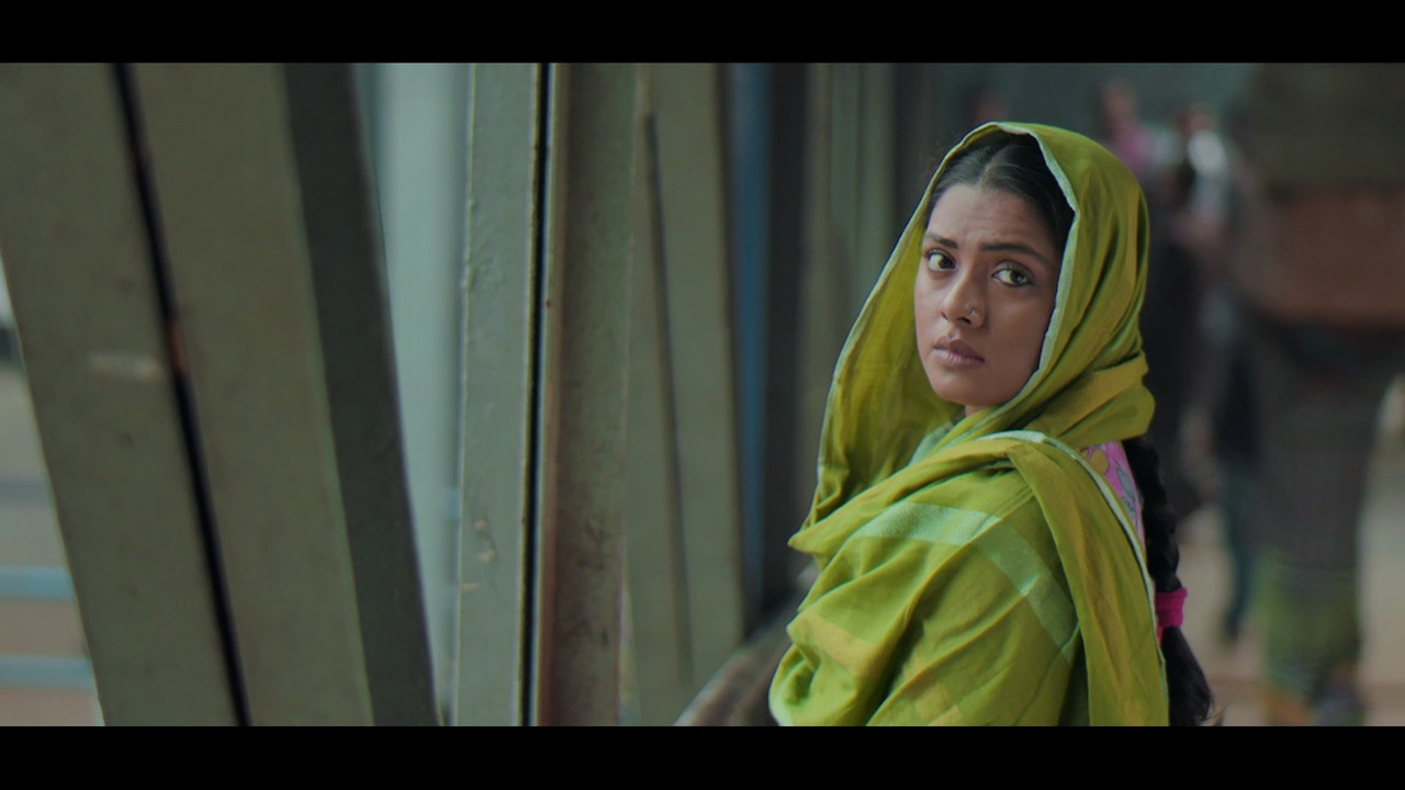 Je Sohore Valobasa Nei Movie Screenshot