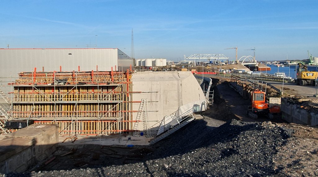 20240127-145214-Shift-N.jpg