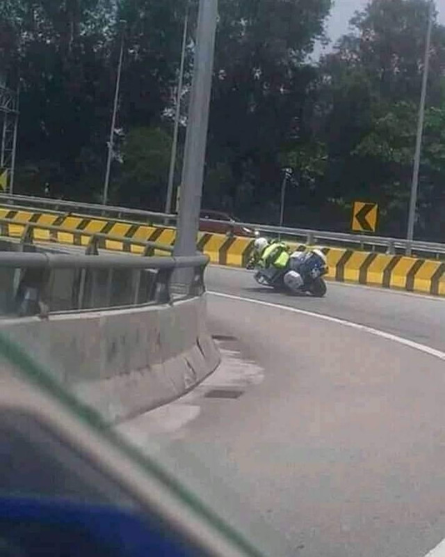 Motor Gede Motor Gede