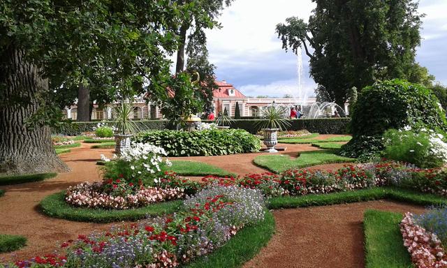 Palacio Peterhof - Capitales  Rusas (9)