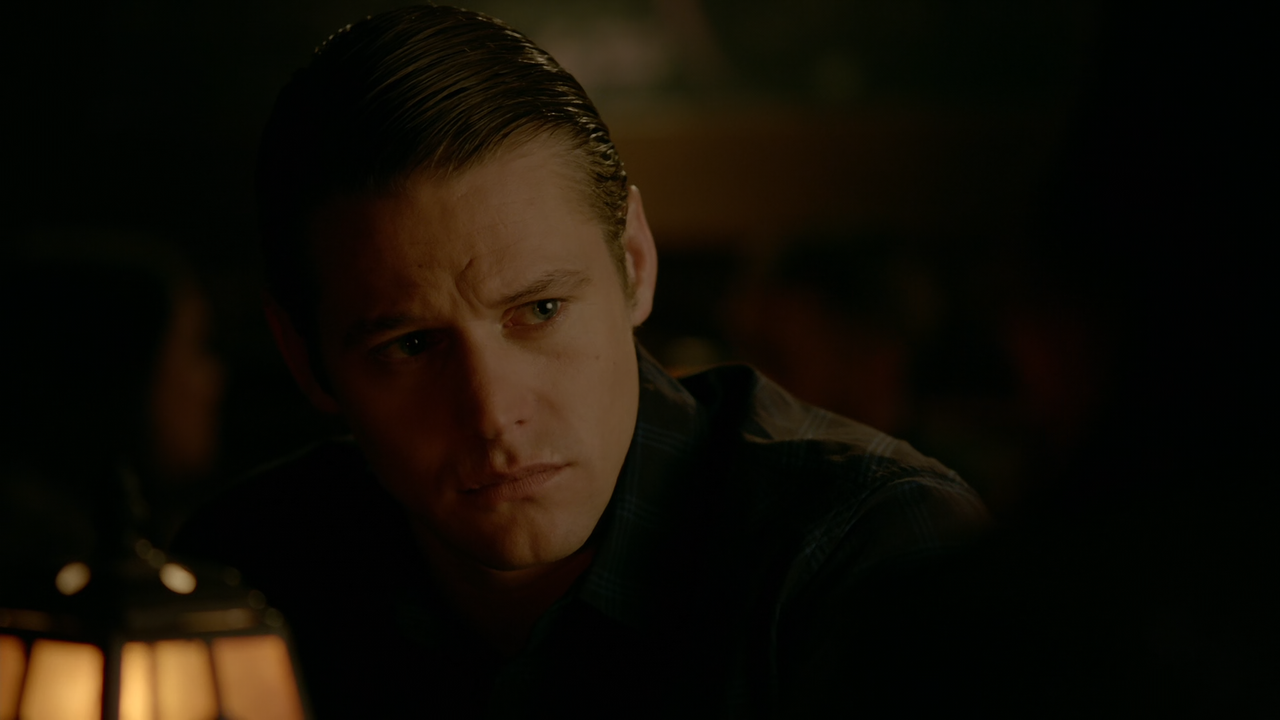 The.Vampire.Diaries.S08E15.We're.Planning.a.June.Wedding.1080p.1