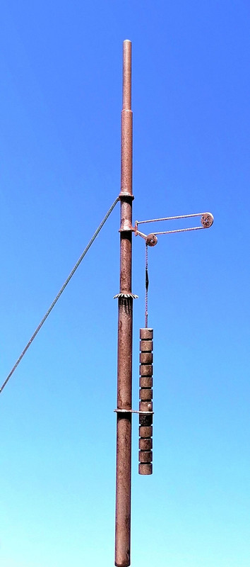 Pali ancoraggio e magafoni (7)