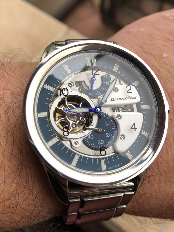 9CB5BA16-07B6-454B-897C-79FD07B0BAA3