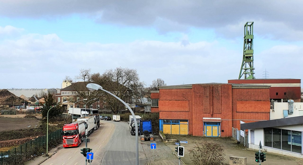 20220130-143802-Shift-N.jpg