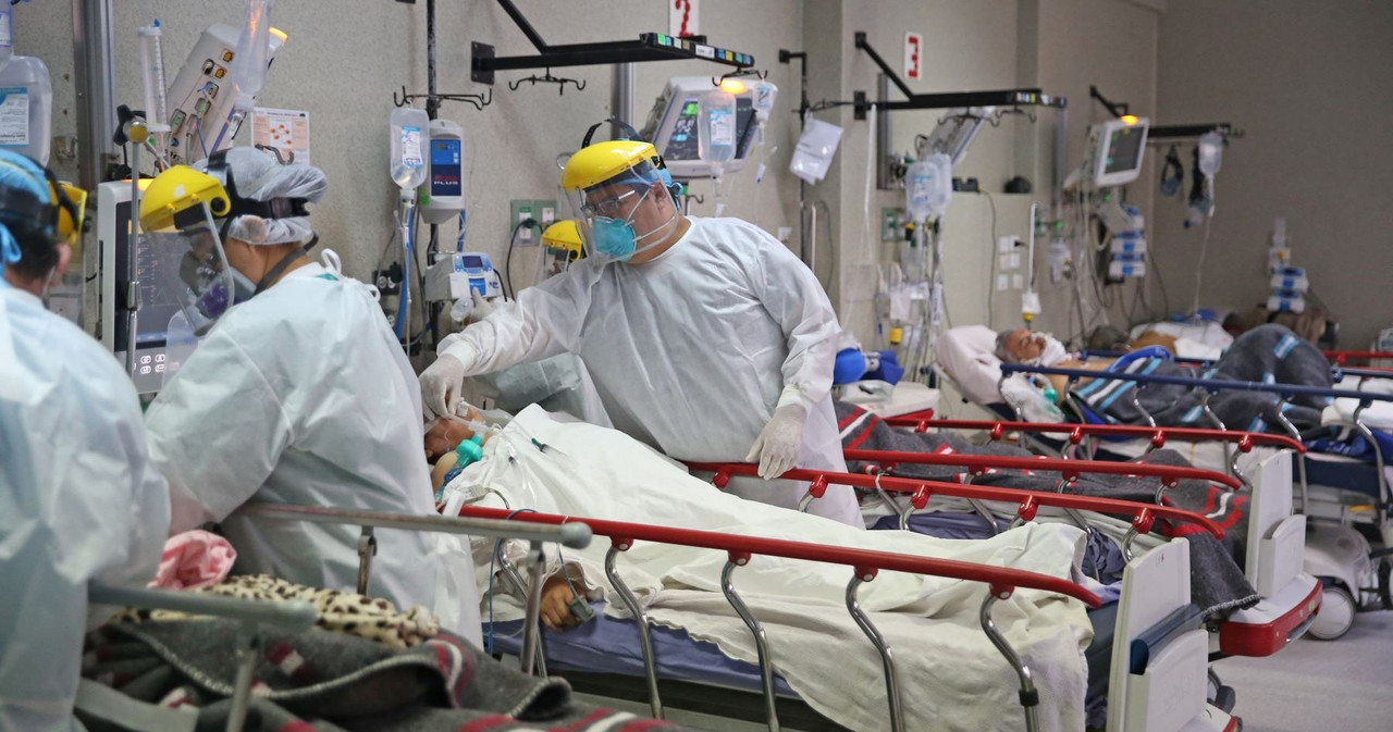 Pandemia de COVID-19 no para en Colombia; reportan más de 100 muertos