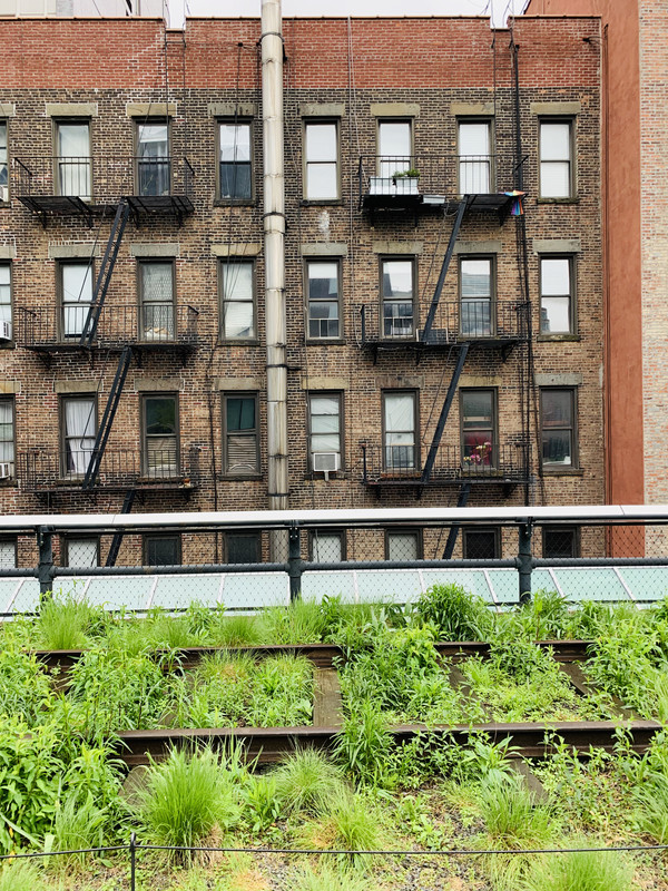 68789EC5-E45D-4FB9-A617-B8FC3AAEFE11