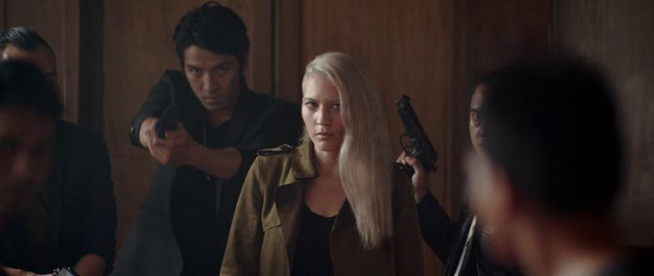 vlcsnap-2018-10-19-19h01m44s757