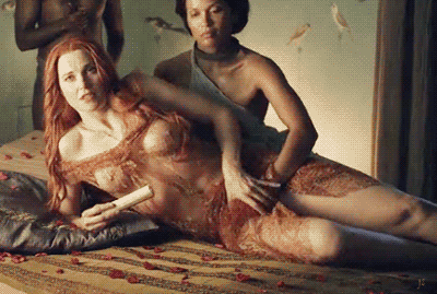 lucy-lawless-getting-horny-in-spartacus-001.gif