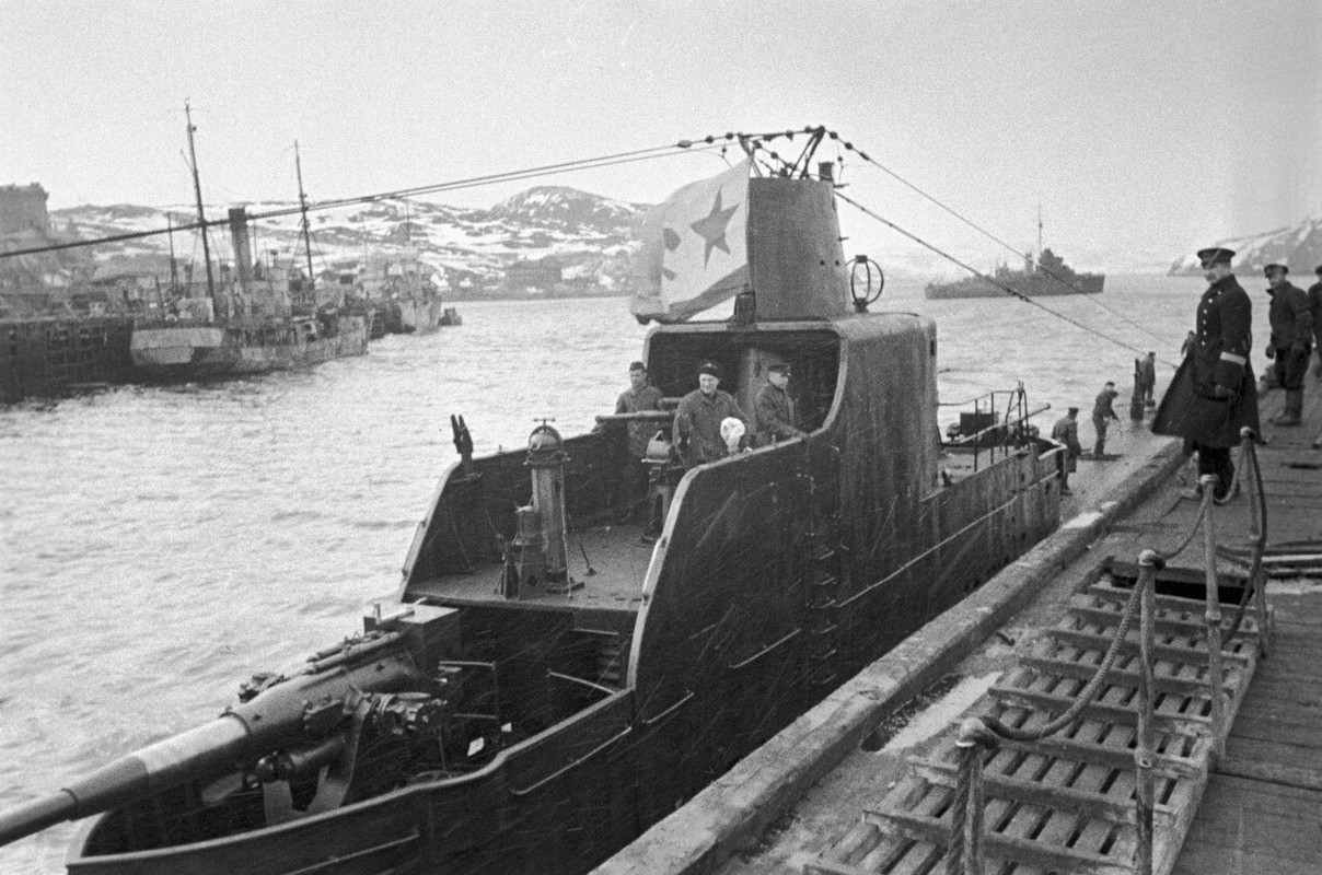 https://i.postimg.cc/1XmSBbT7/1-1942.jpg