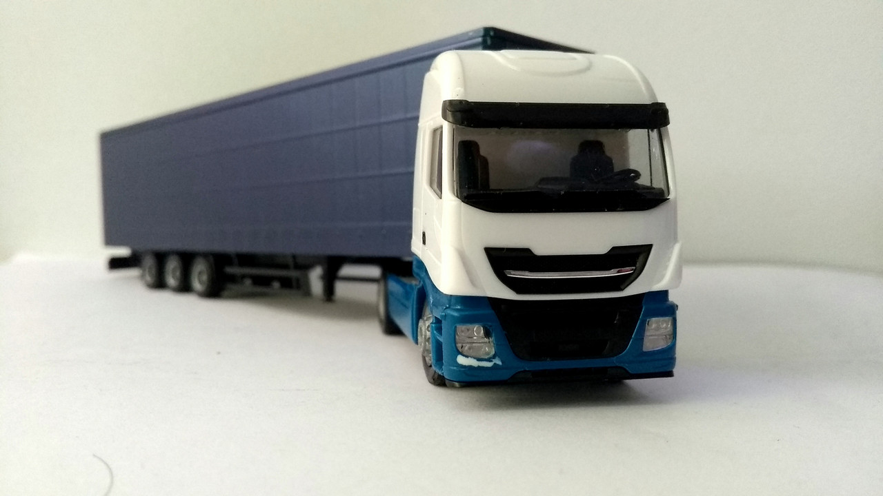 Mach (2605)