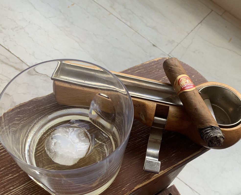 40199CDB-FD35-494D-A9A8-692E039CEBB3