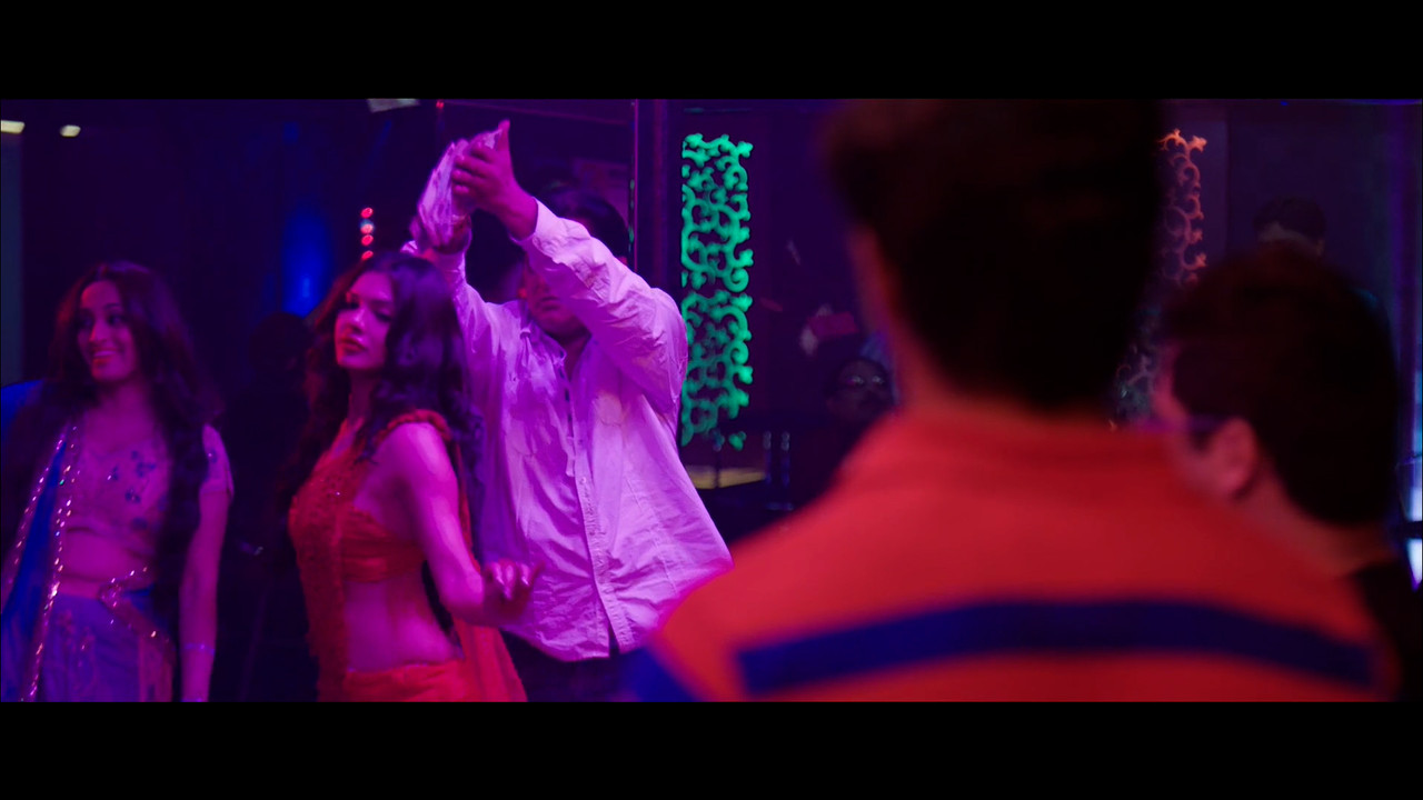 Barkhaa.00_01_32_08.Still017