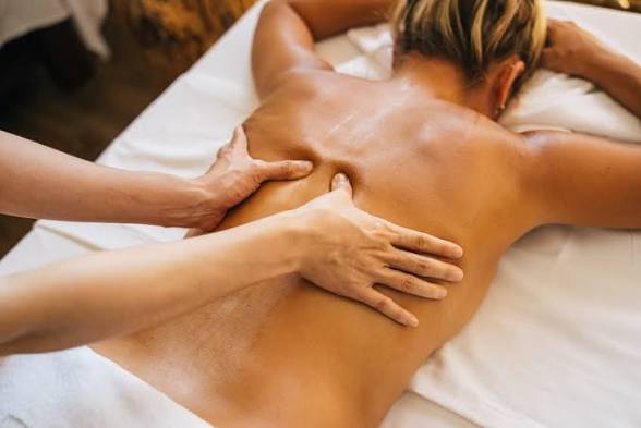 Massage du dos relaxant