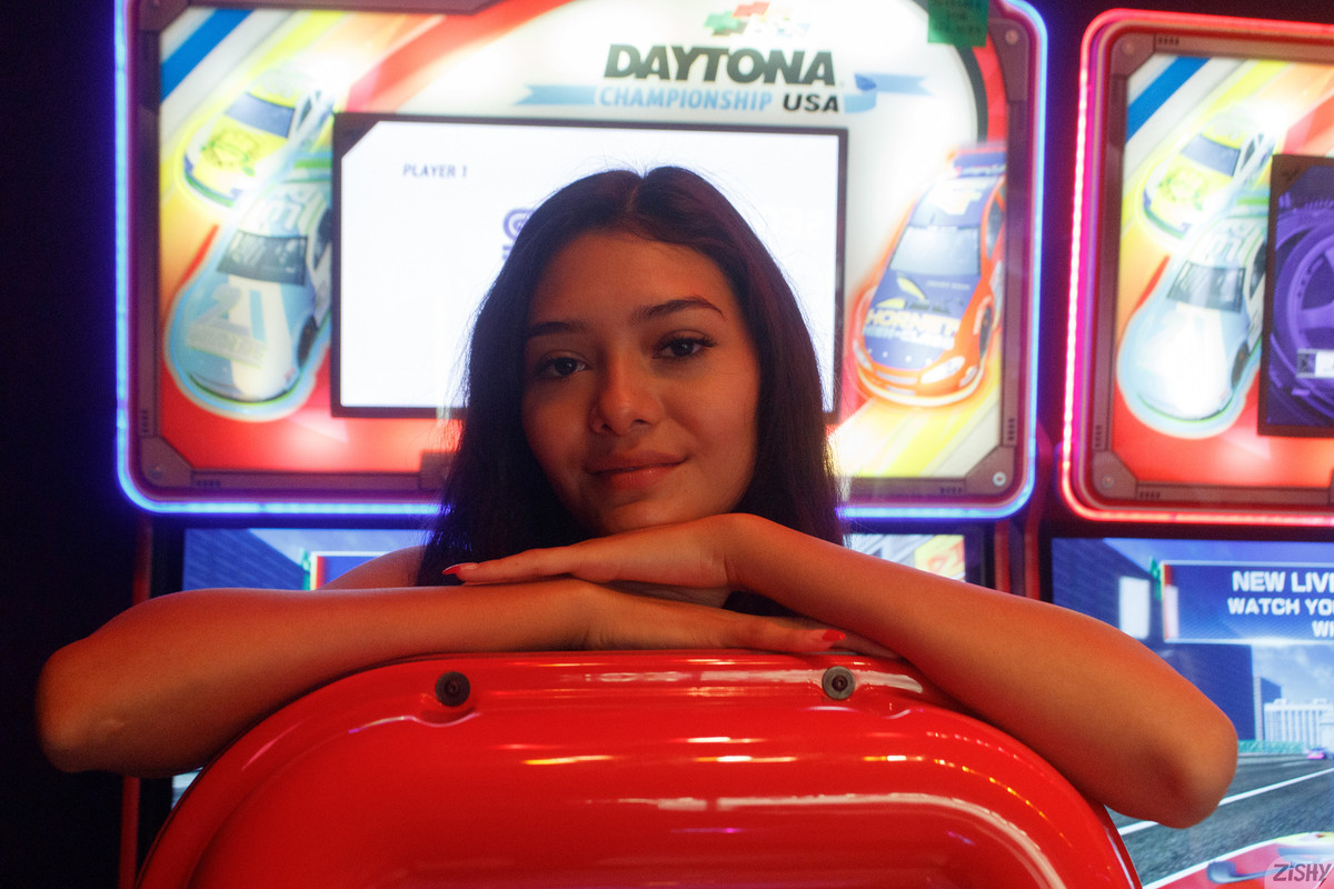 full_016_1455030829368761