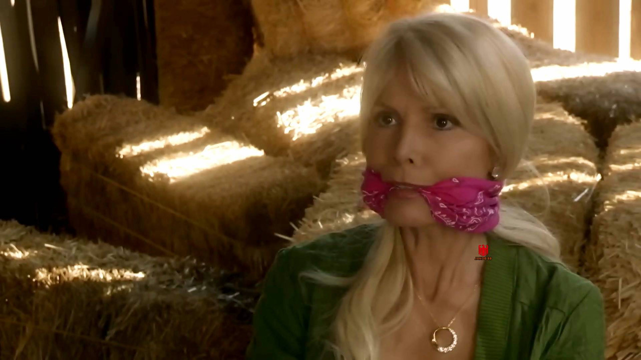 Agnes-Nicole Winter 13 - The Gold & The Beautiful 2009