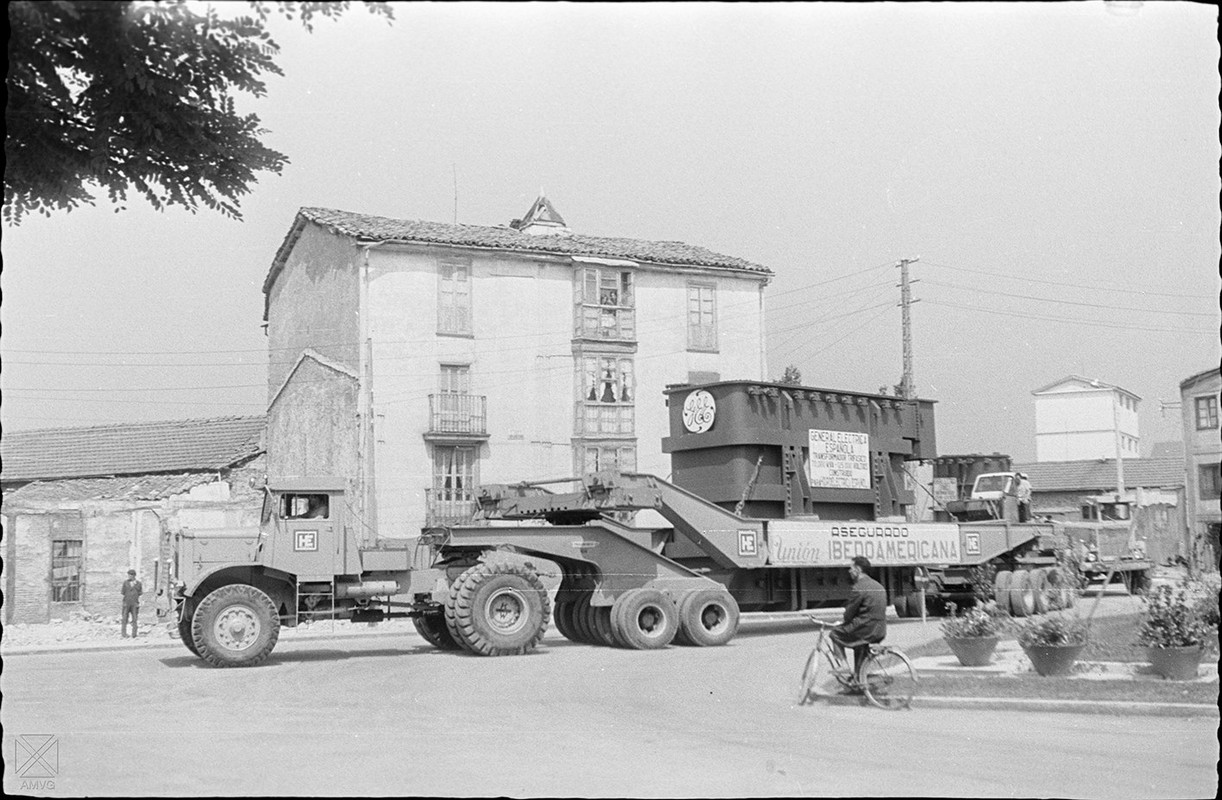 34392937_1278821698947908_2593906500116152320_o