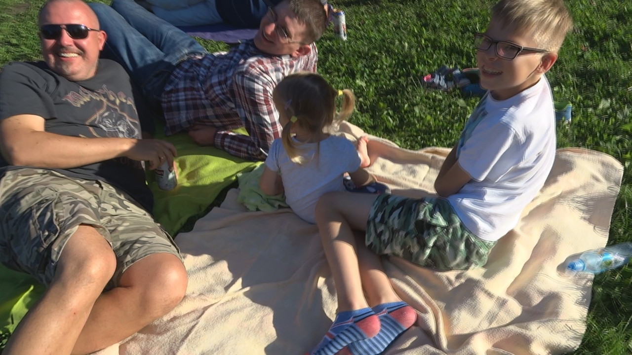 32.06 - Odpoczynek na kempingu_000224