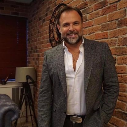 12981FB4-50E4-484E-AE62-62D5A4278806