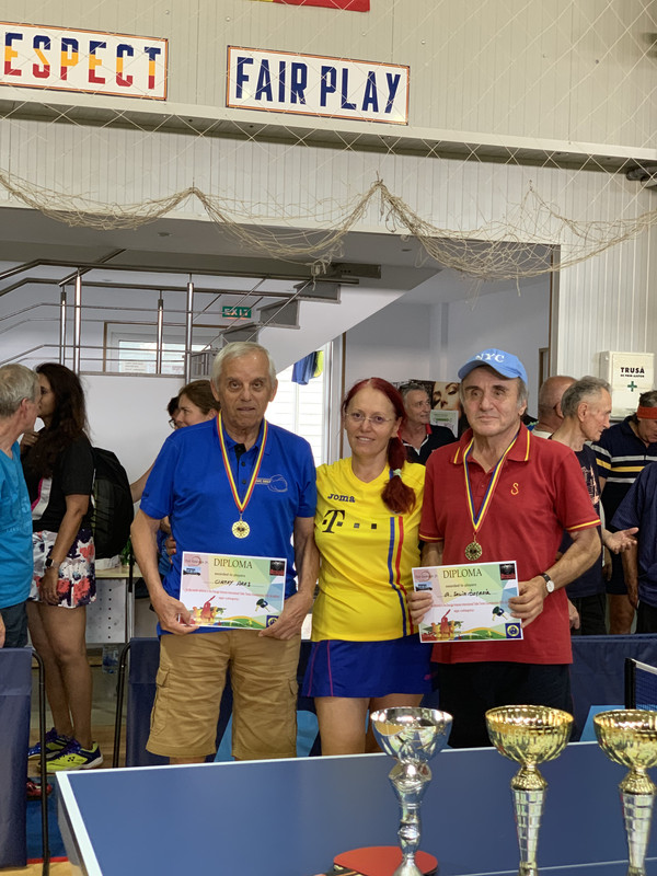 B4EBFBC2-0D15-4A56-B20D-DB8D4AC10ADB