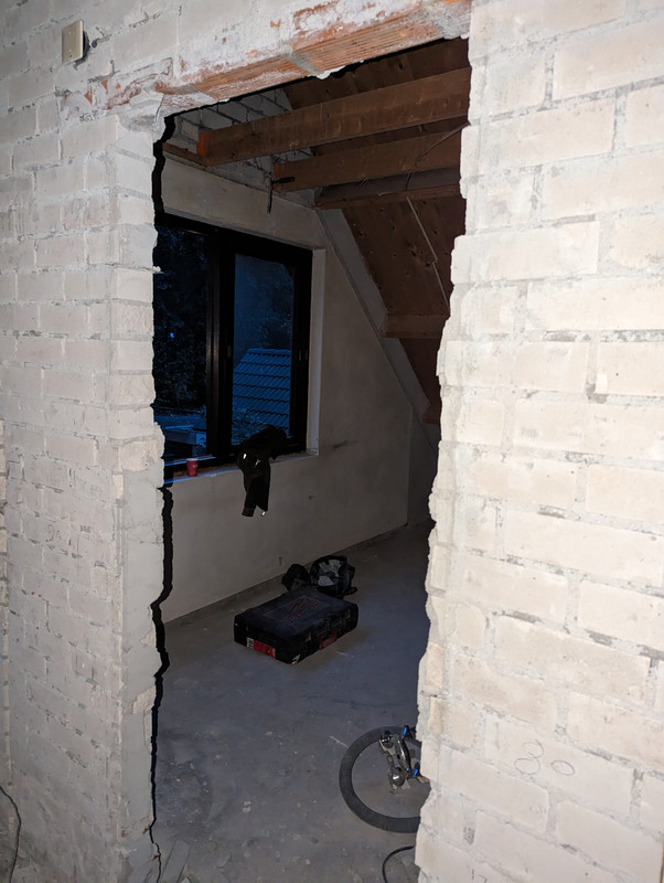 PXL-20231023-164552273.jpg