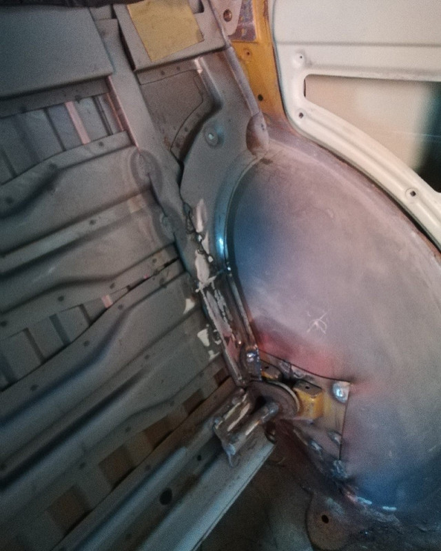 D91A67D8-C39C-4672-B0ED-F37CE86AAAB3