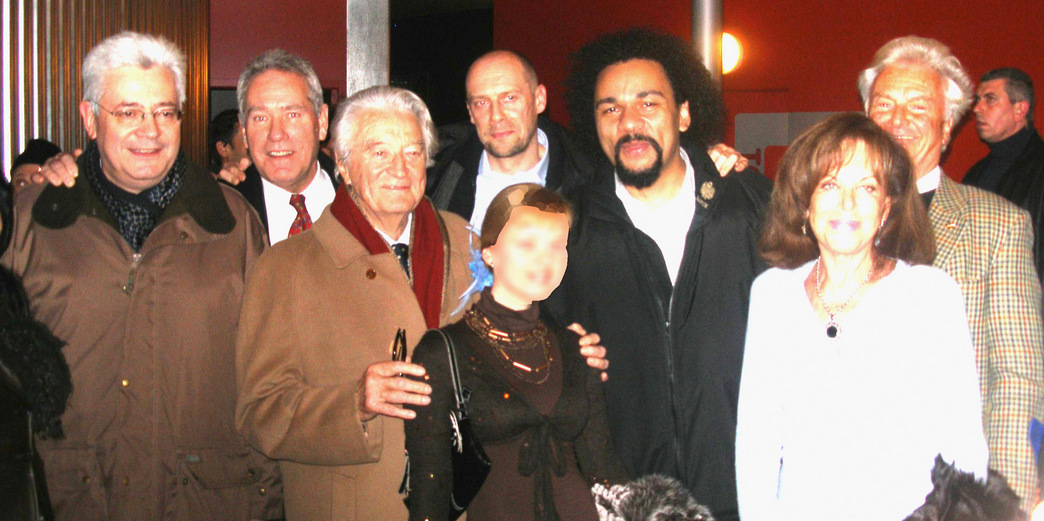 https://i.postimg.cc/1XzGqjR8/rolland-dumas-dieudonne.jpg