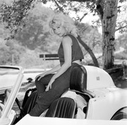 Yvette-Mimieux-b98