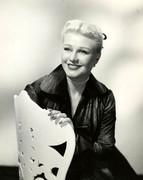 Ginger-Rogers-mc86