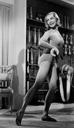 Julie-Newmar-mb58