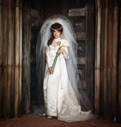Fenella-Fielding-a09