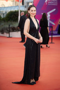 emilia-clarke-pod-generation-03