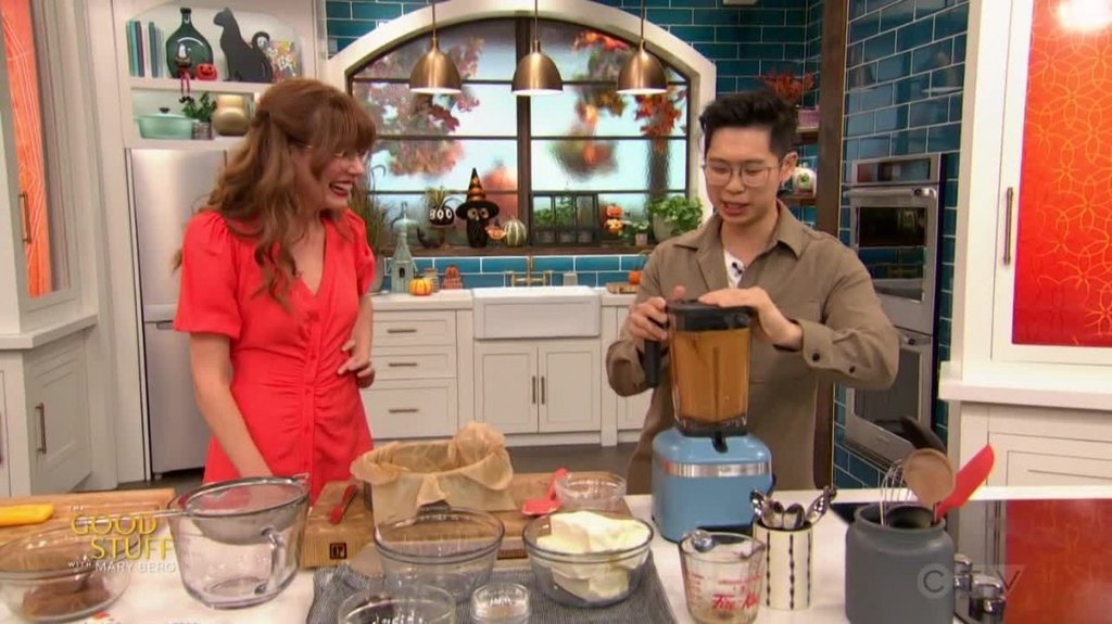 [Image: y339llmdz1av.jpg]