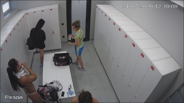 [Image: Voyeur21065104428.jpg]