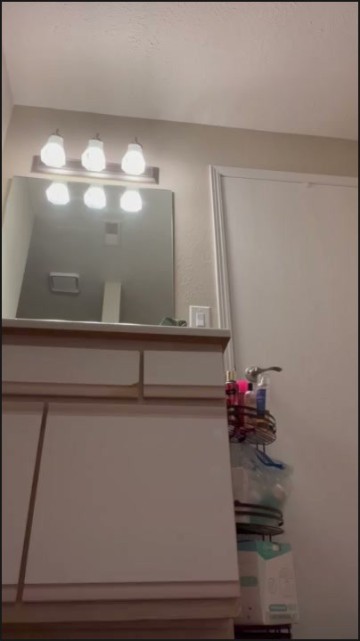 [Image: Dressing83874510334220260428.jpg]
