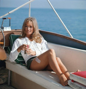 suzy-kendall-a50
