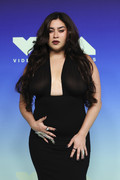 Lauren-Jauregui2026MTVVideo-Music-Awards47