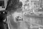 14 de mayo - Pagina 2 Jackie-stewart-tyrrell-004-for-1-21