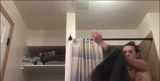 [Image: Voyeur59705122401.jpg]