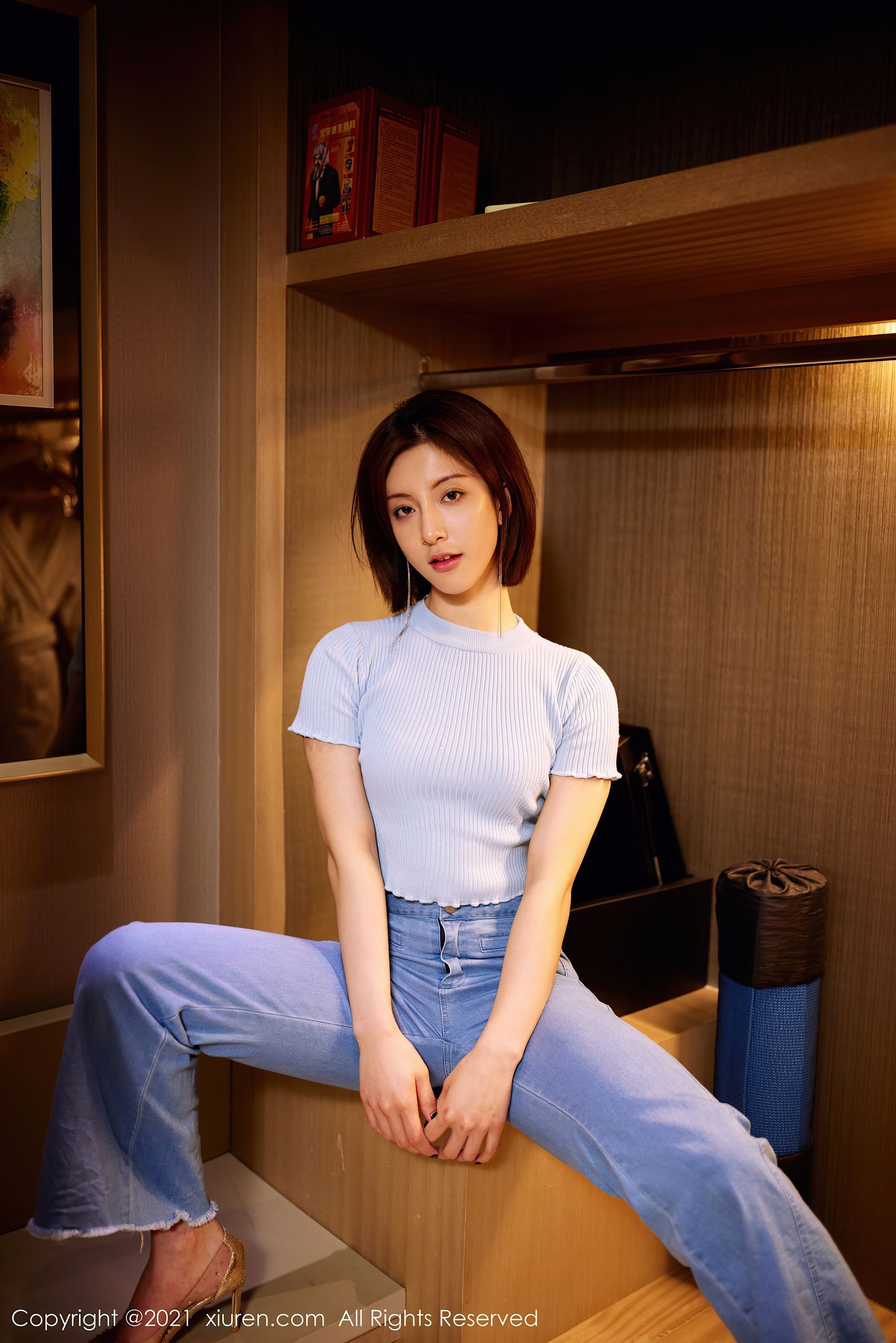 林文文yooki牛仔裤主题写真,阿罗多姿的身段,散发女性魅力插图58 林文文yooki牛仔裤主题写真,阿罗多姿的身段,散发女性魅力插图58