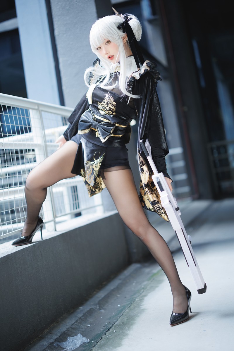 切切Celia 布兰浴衣 Blanc Cosplay NIKKE 写真 17P插图6