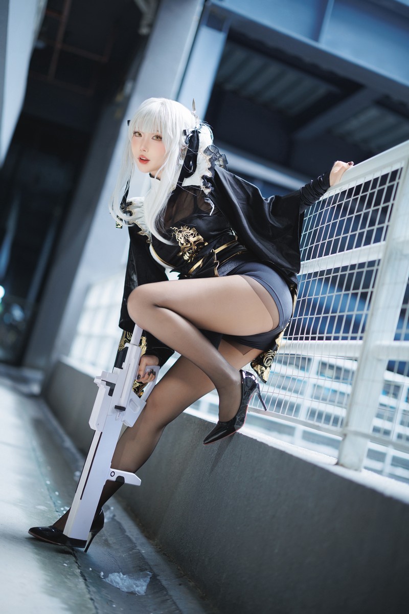 切切Celia 布兰浴衣 Blanc Cosplay NIKKE 写真 17P插图7