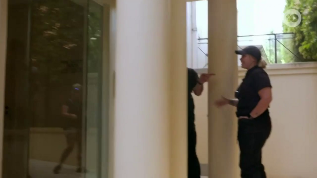 [Image: r8tbfe19etf3.png]