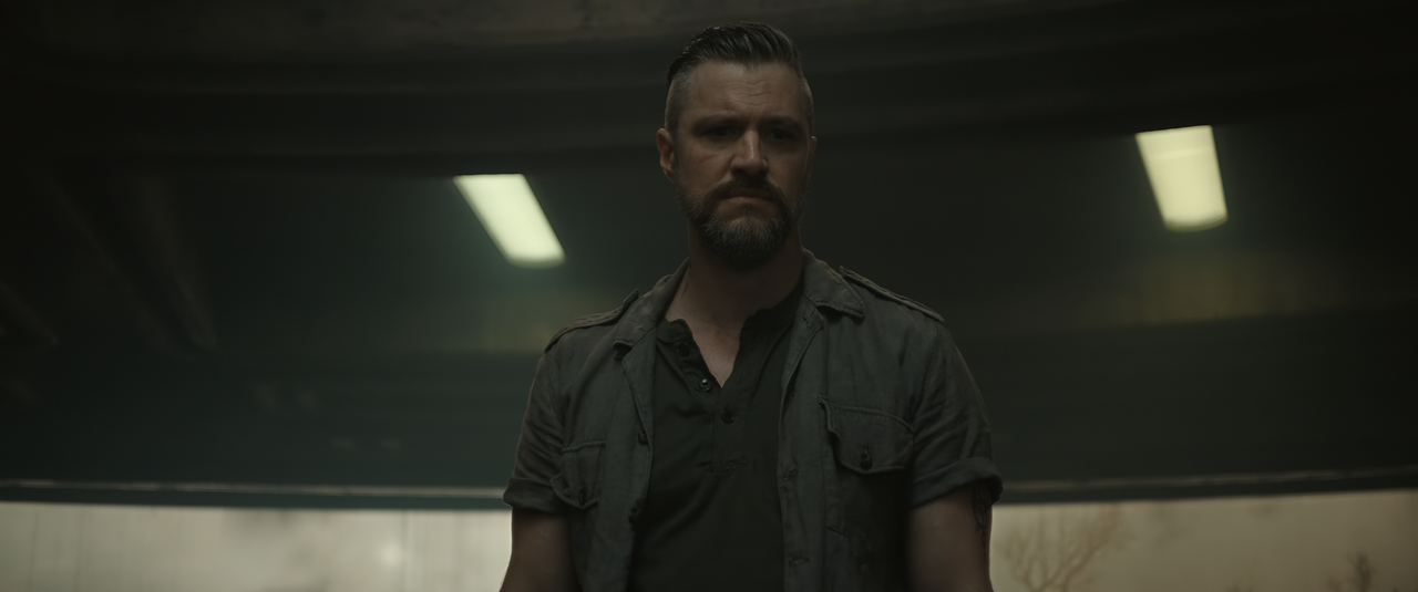 Silo.S02E02.Order.2160p.10bit.ATVP.WEB-DL.DDP5.1.HEVC-Vyndros.mkv_snapshot_04.16_[2025.01.28_03.45.5