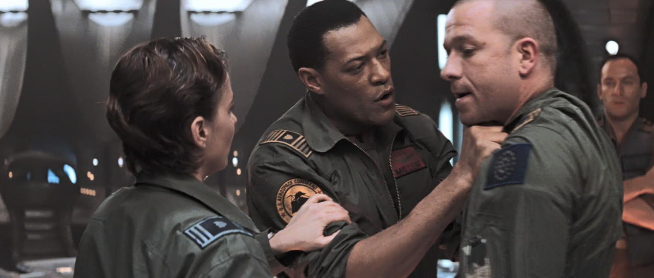 Сквозь горизонт.1997.BDRip 1080p.mkv_snapshot_00.47.21_[2023.11.23_15.46.21]