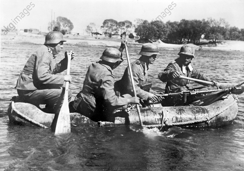 II. WK - Ostfront - Flußüberquerung 1941