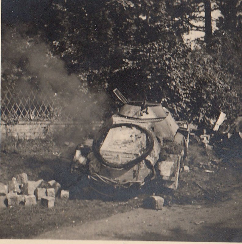 2.WK Fotoalbum Aufklärung-Panzerwagen 19